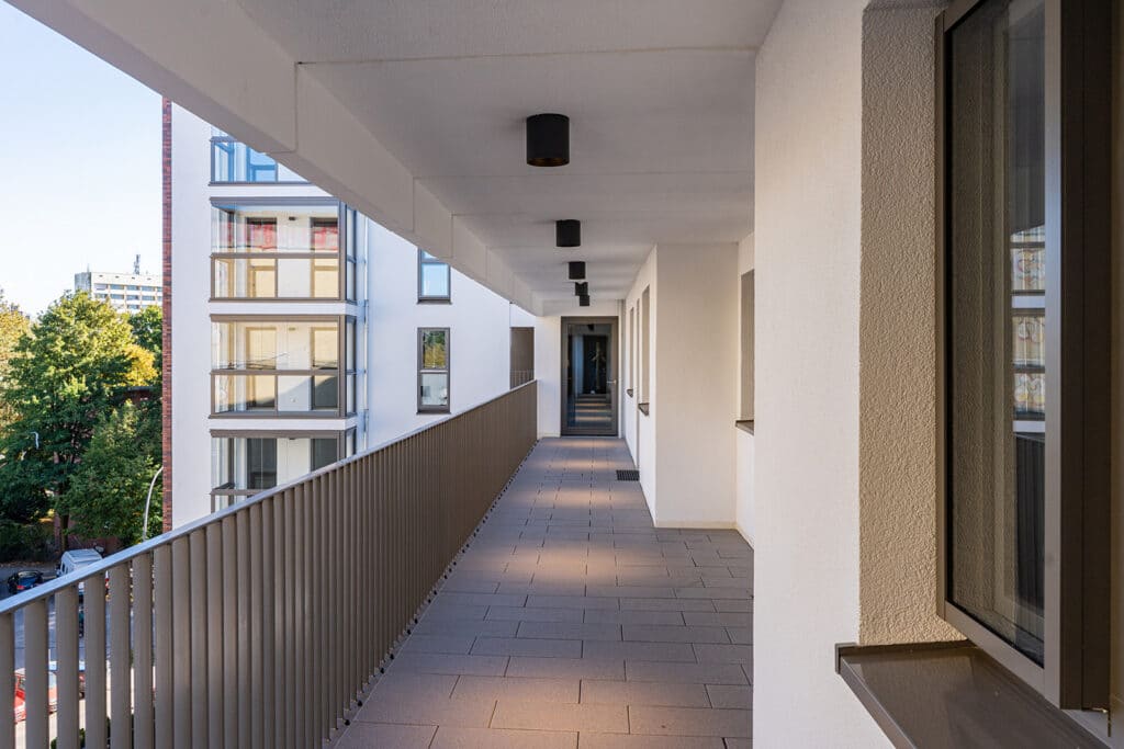 GUTE STUBE Altona - Laubengang